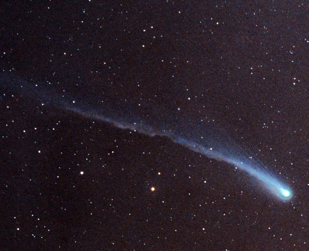 Comet Ikeya Zhang Brightens