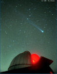 Комета Хиякутаке, Большой Ковш и купол телескопа