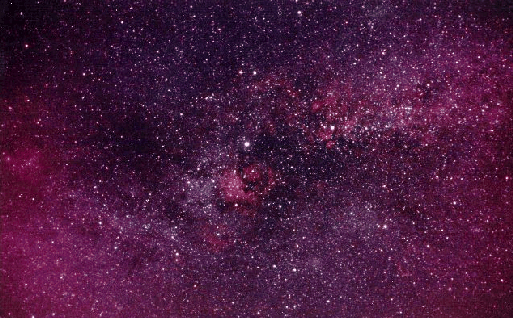 The Milky Way Near the Northern Cross