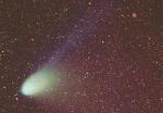 Комета Хейла-Боппа и туманность Гантель