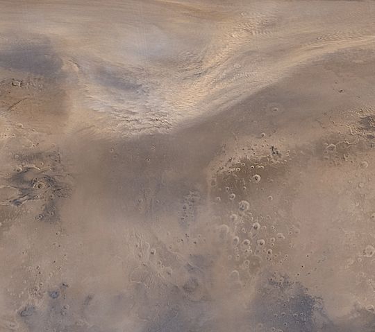 Пылевая буря в северных районах Марса