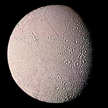 Samyi chistyi sputnik Saturna Encelad