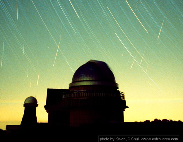 Леониды над Корейской обсерваторией