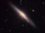 NGC 2683: Spiral'naya galaktika s rebra