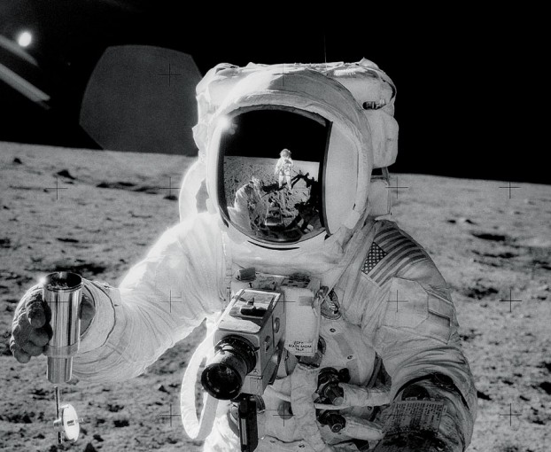 Apollo 12: Self-Portrait