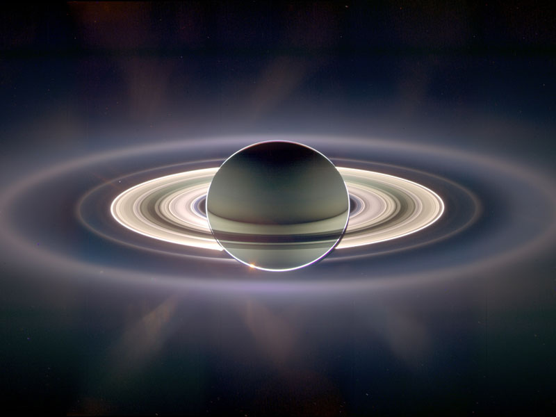 В тени Сатурна