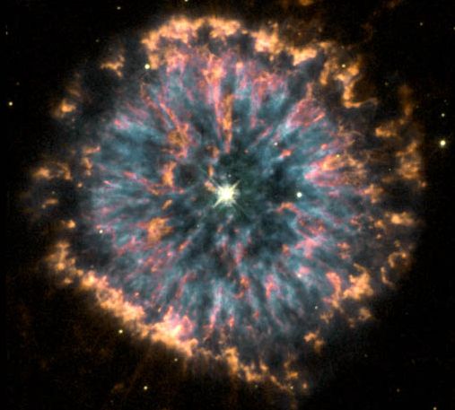 Celebrating Hubble With NGC 6751