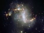 NGC 1313: neobychnaya galaktika so vspyshkoi zvezdoobrazovaniya