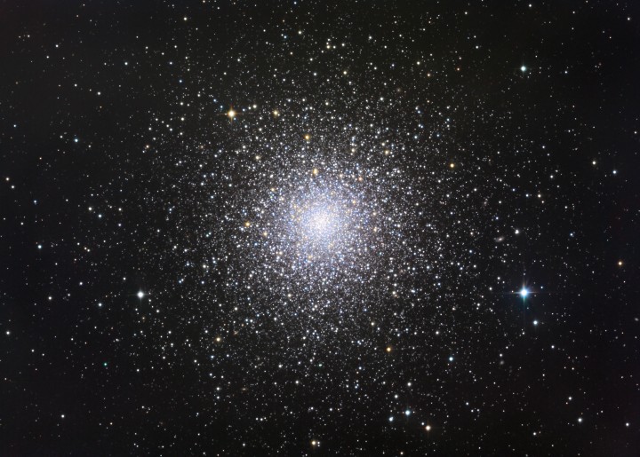 Sharovoe zvezdnoe skoplenie M3