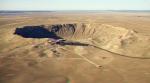 Trehmernoe izobrazhenie meteoritnogo kratera Beringera