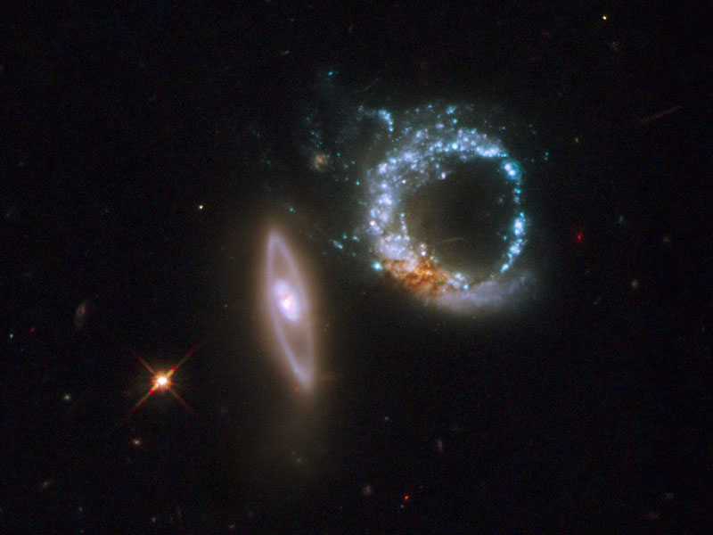 The Double Ring Galaxies of Arp 147 from Hubble