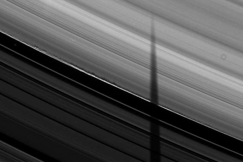 Jagged Shadows May Indicate Saturn Ring Particles