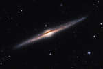 NGC 4565: galaktika s rebra