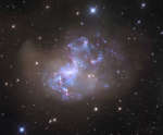 NGC 1313: neobychnaya galaktika so vspyshkoi zvezdoobrazovaniya