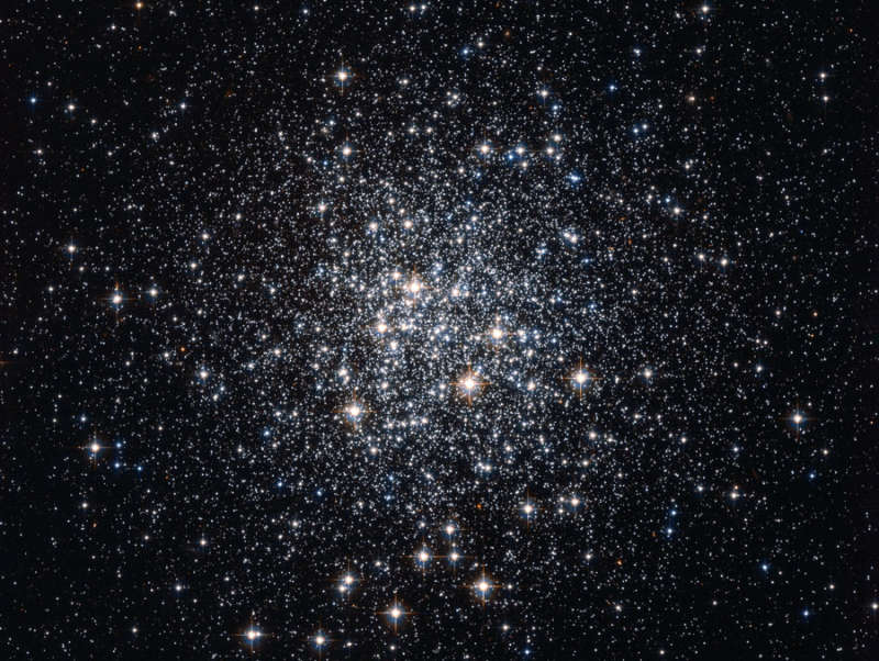 M72: A Globular Cluster of Stars