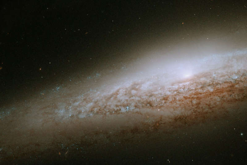 NGC 2683: Spiral Edge On