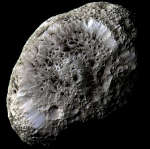 Гиперион: луна со странными кратерами