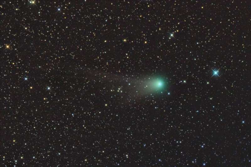 Tails of Comet Garradd