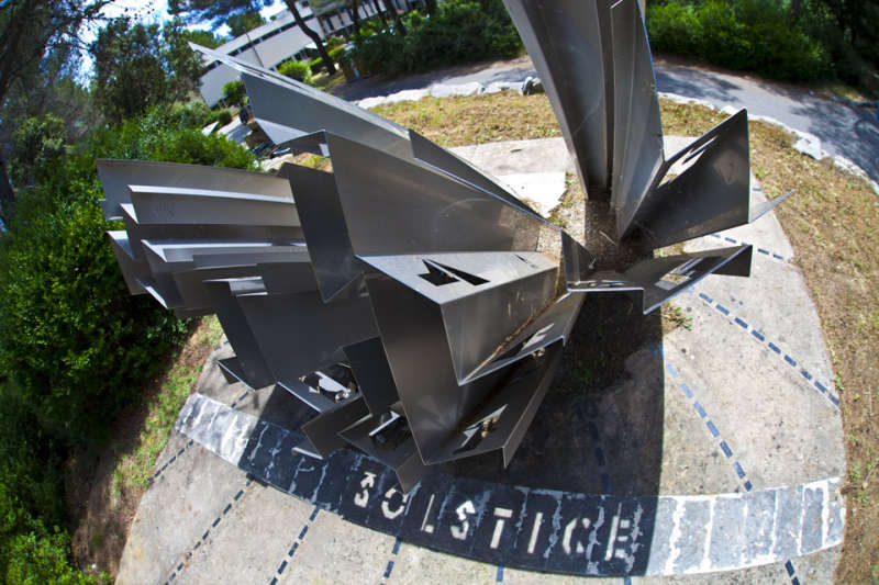 A Sundial that Shows Solstice
