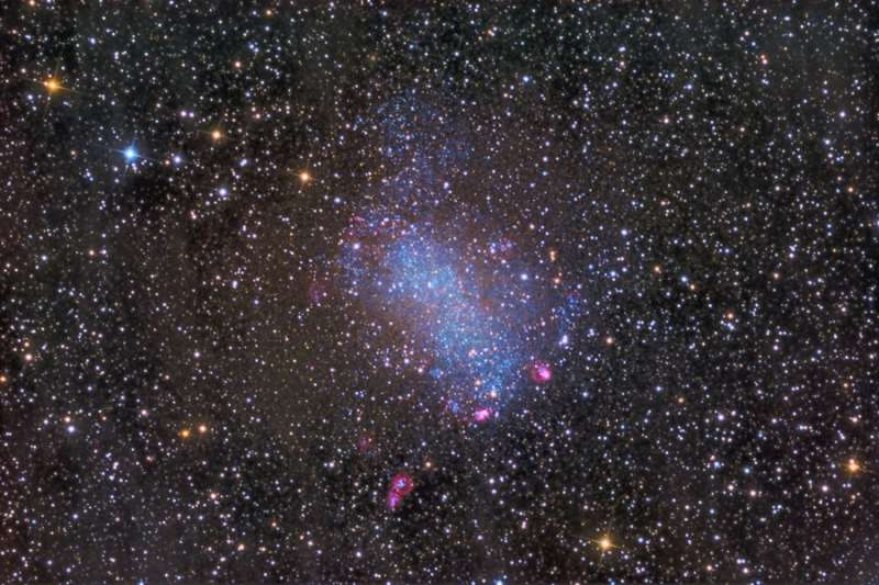 NGC 6822: galaktika Barnarda