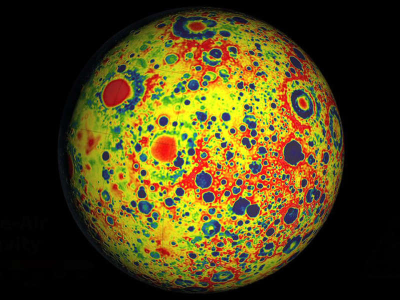 Спутники GRAIL составляют карту лунной гравитации