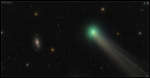 Kometa Lavdzhoya pered galaktikoi M63