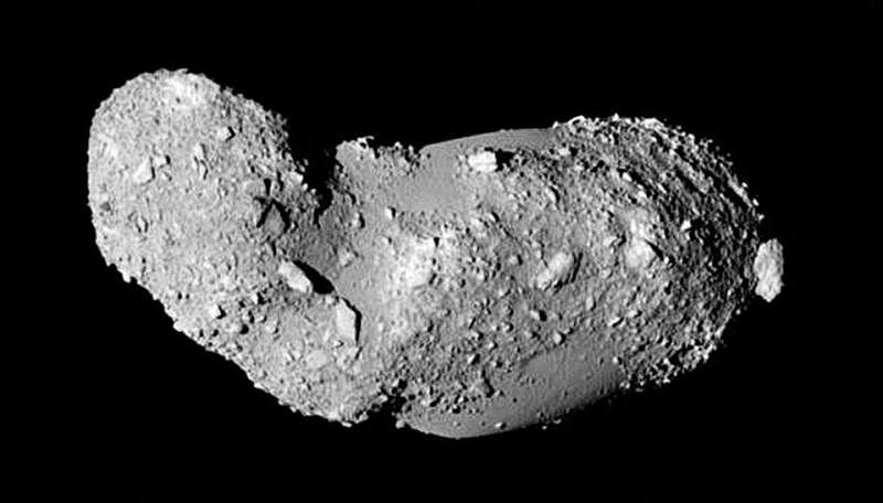 Отсутствующие кратеры на астероиде Итокава