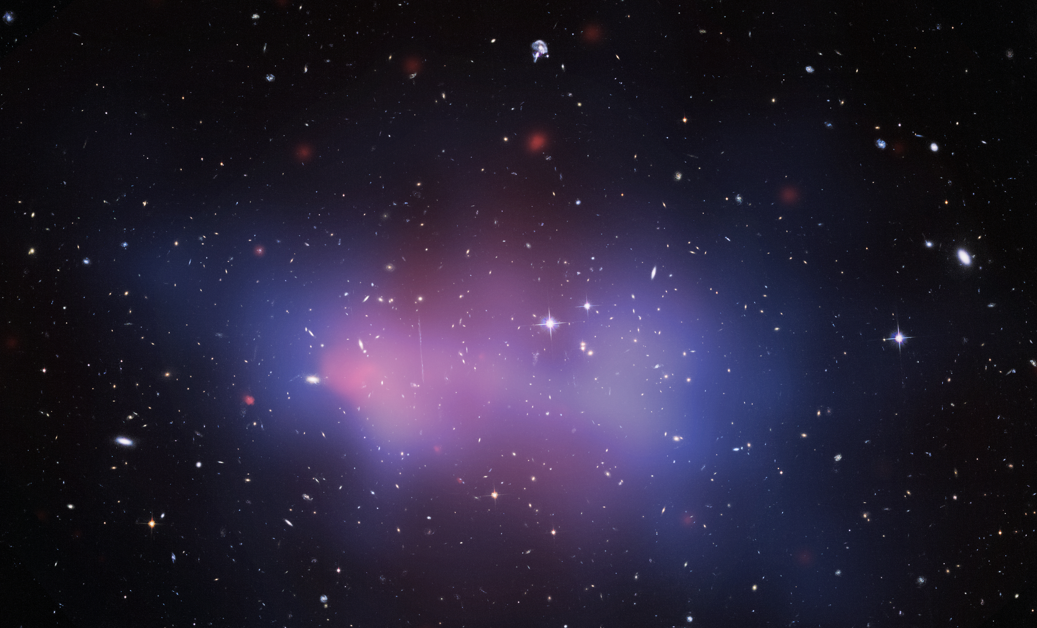 Massivnoe skoplenie galaktik Tolstyak
