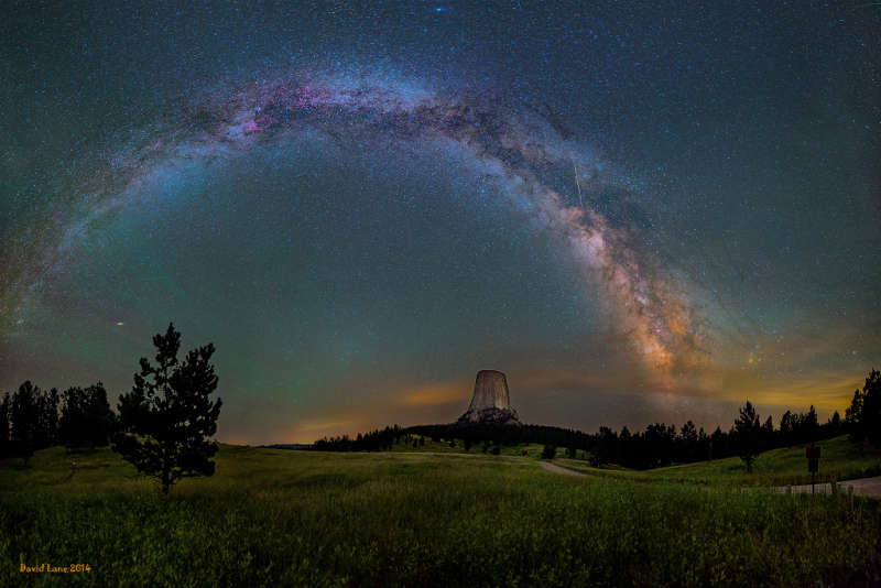 Milky Way over Devils Tower
