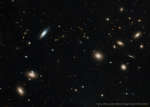 Vnutri skopleniya galaktik v Volosah Veroniki