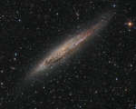 Blizkaya spiral'naya galaktika NGC 4945