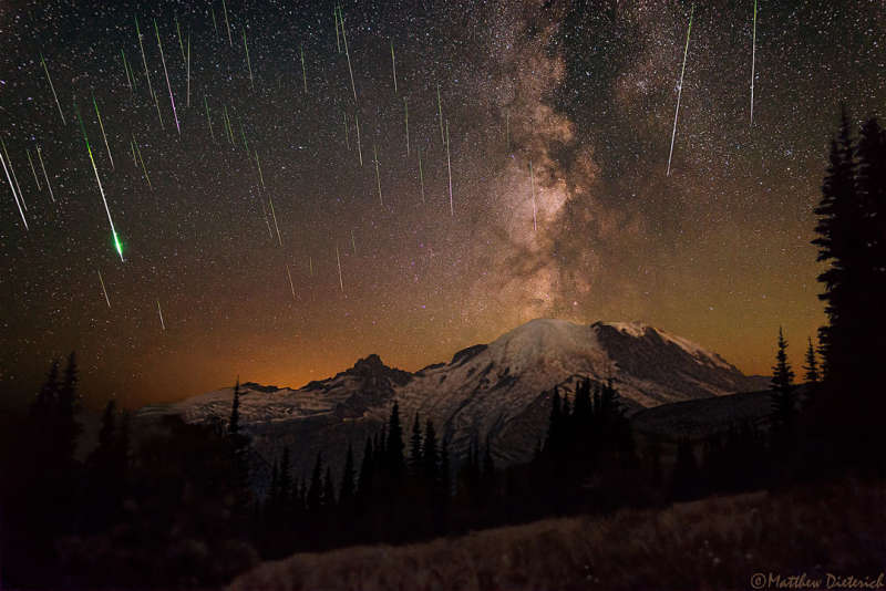 Meteors and Milky Way over Mount Ranier