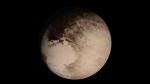 Prolet mimo Plutona
