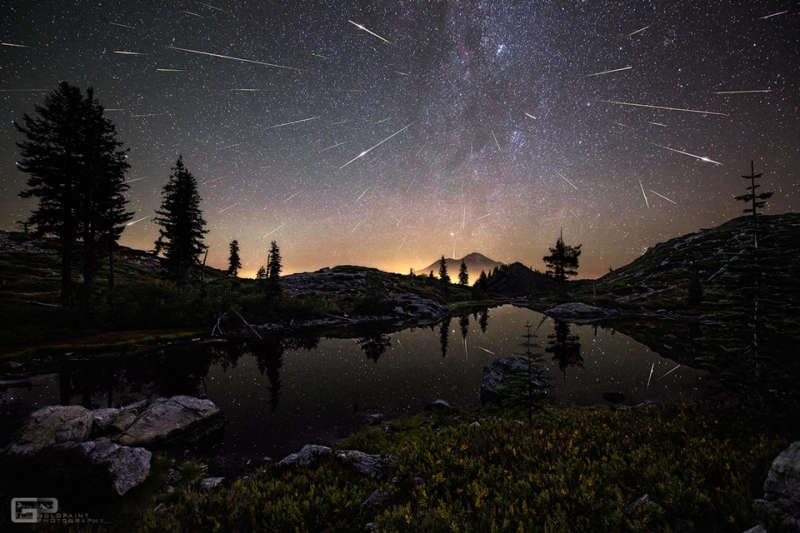 Perseid Meteors over Mount Shasta