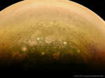 Облака около южного полюса Юпитера от "Юноны"
