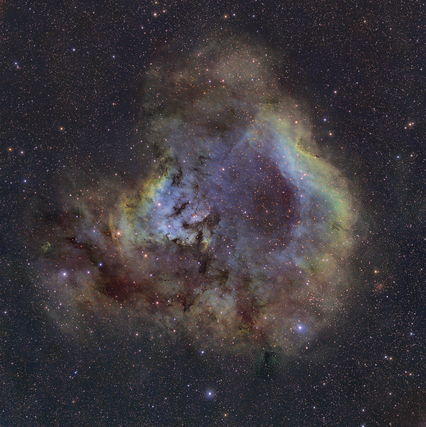 NGC 7822 v Cefee