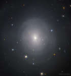 NGC 4993: галактический дом исторического взрыва