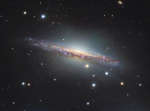 NGC 1055 krupnym planom