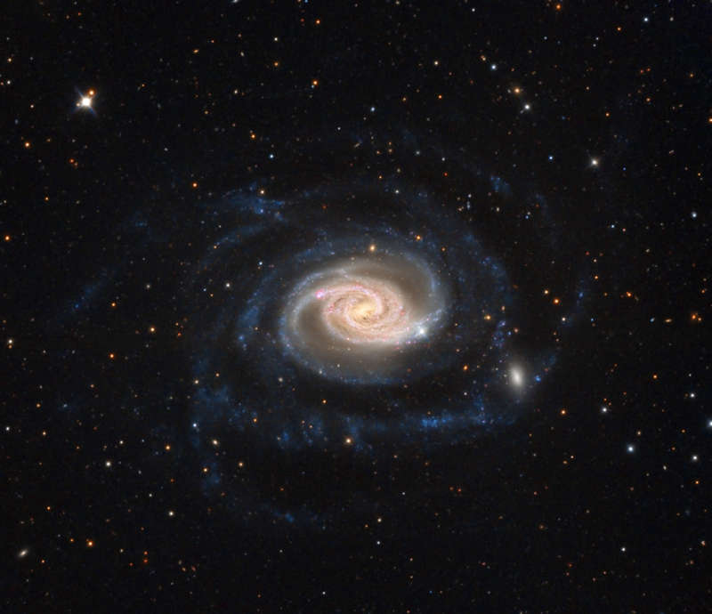 NGC 289: водоворот на южном небе