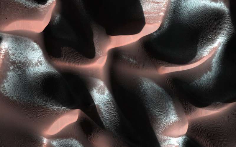 Свет и тени на Марсе
