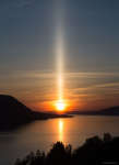 Солнечная колонна над Норвегией