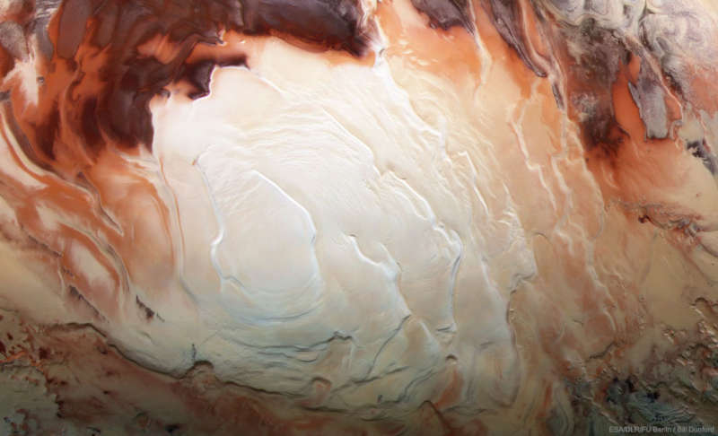 Слои на южном полюсе Марса