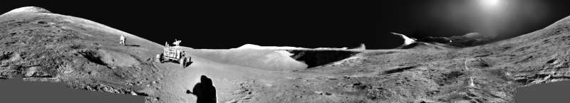 Панорама с Аполлона-15: астронавты исследуют Луну