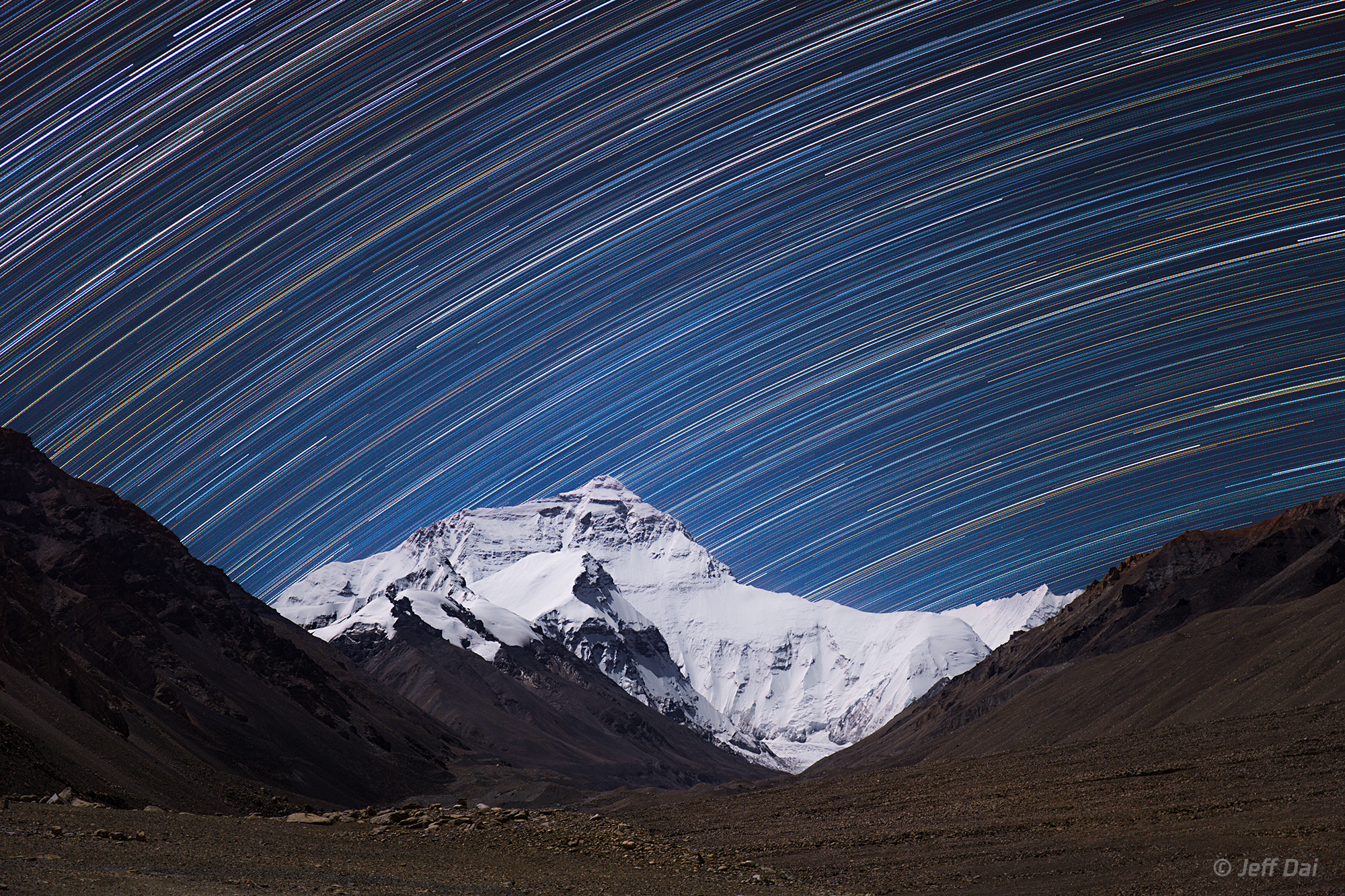 Sledy zvezd nad Everestom