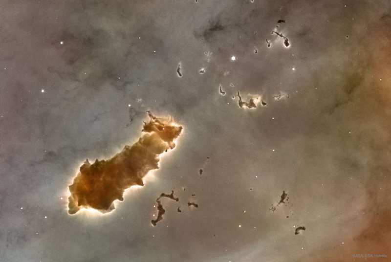 Молекулярные облака в туманности Киля