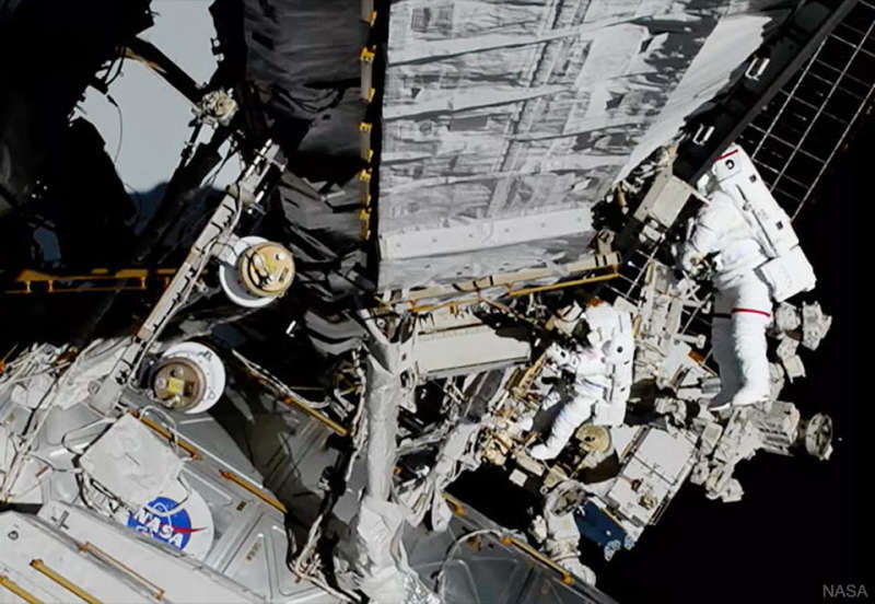 All Female Spacewalk Repairs Space Station