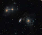 Galaktiki s obolochkami v Rybah