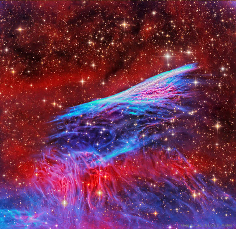 Ударная волна от сверхновой в туманности Карандаш
