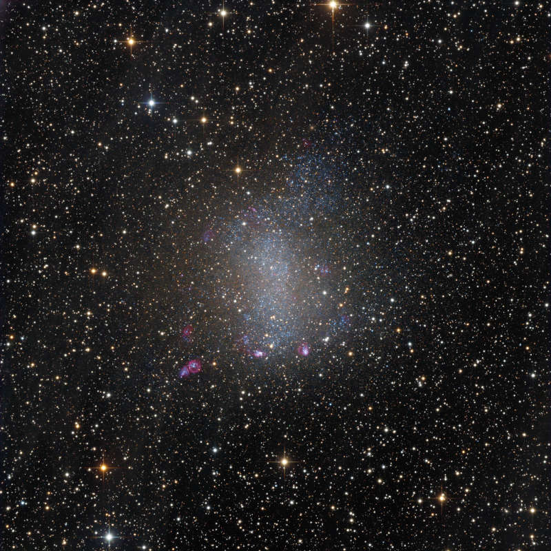 NGC 6822: галактика Барнарда