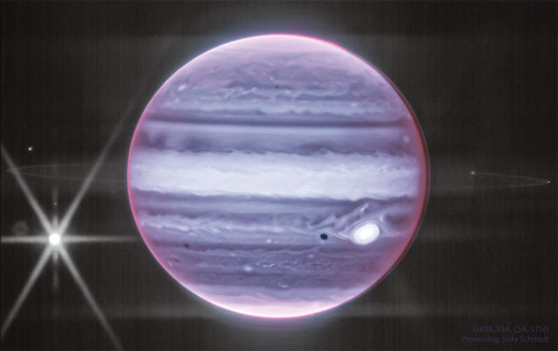 Yupiter i ego kol'co v infrakrasnom svete ot teleskopa "Dzheims Vebb"